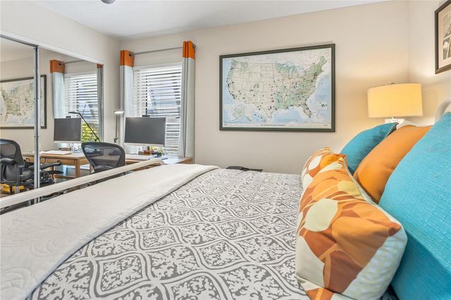 4204 2ND AVENUE NE, Bradenton, FL 34208