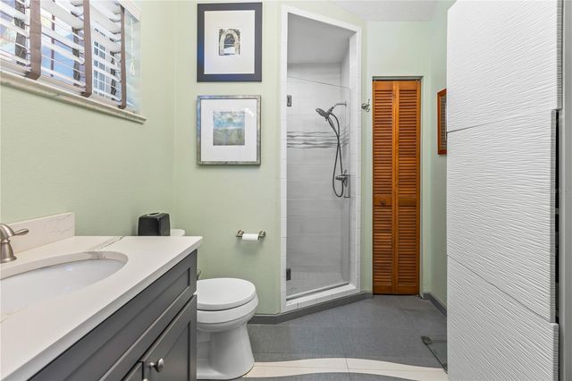 4204 2ND AVENUE NE, Bradenton, FL 34208