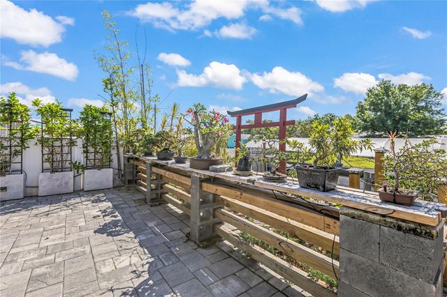 4204 2ND AVENUE NE, Bradenton, FL 34208