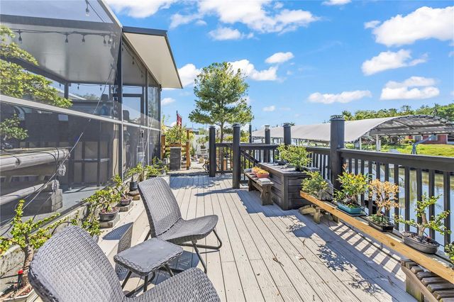 4204 2ND AVENUE NE, Bradenton, FL 34208