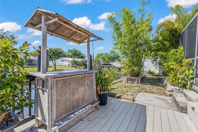 4204 2ND AVENUE NE, Bradenton, FL 34208