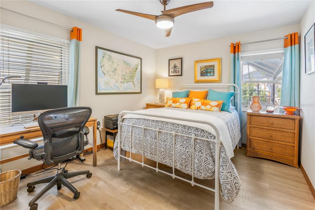 Image 19 of property listing at 4204 2ND AVENUE NE, Bradenton, FL 34208