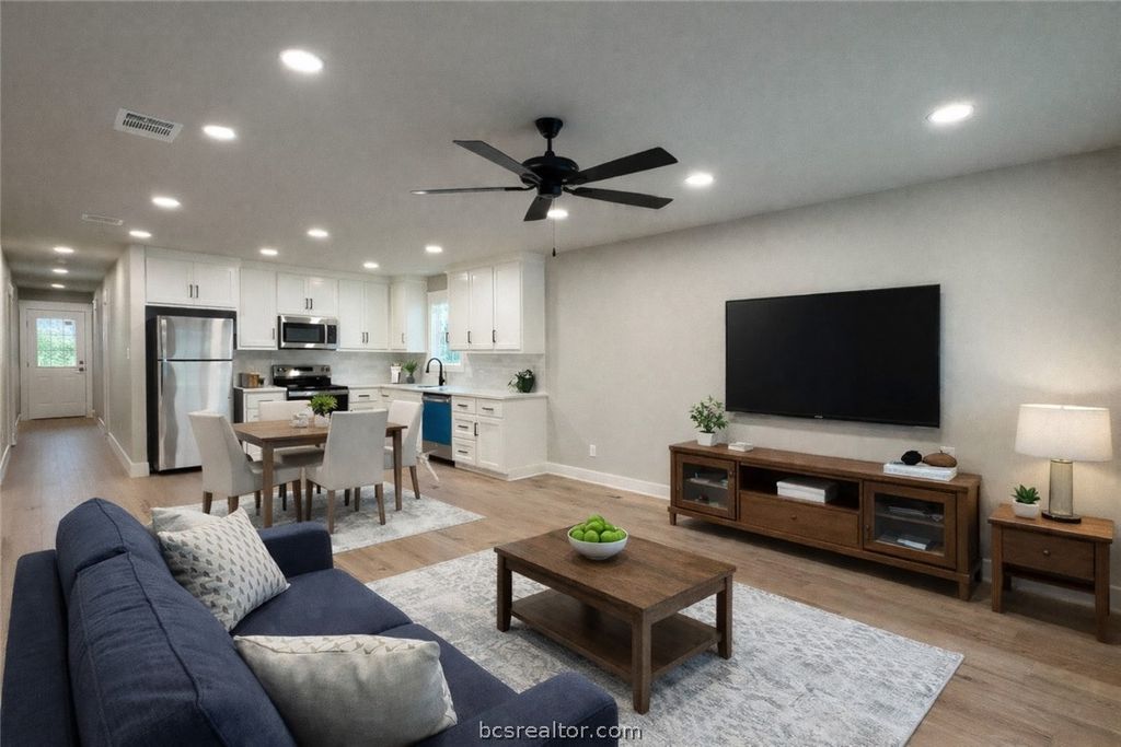 309 Wheelock Street, Franklin, TX 77856 — photo 3