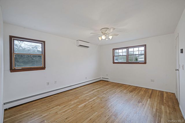 60 1st Avenue, Medford, NY 11763