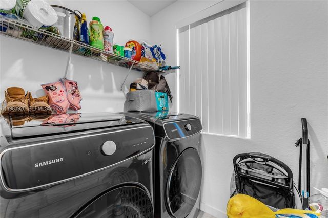 1056 SE 24th Avenue, Homestead, FL 33035