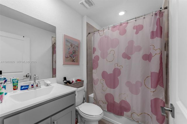1056 SE 24th Avenue, Homestead, FL 33035