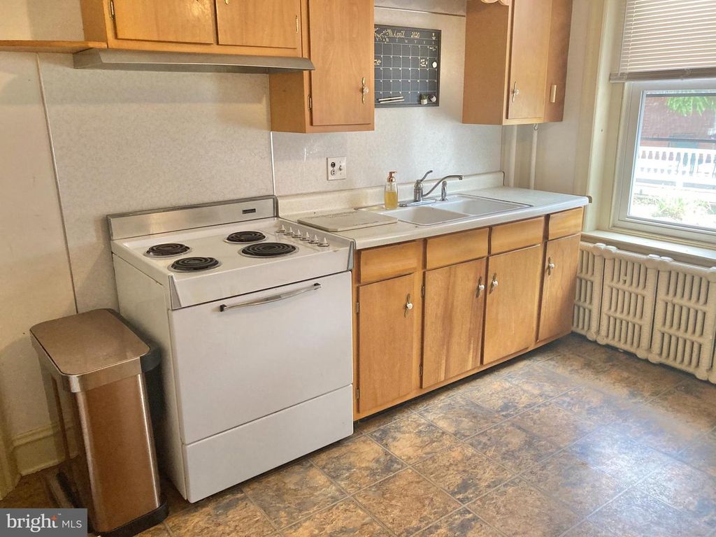 113/115 S 5TH ST, PERKASIE, PA 18944 — photo 4