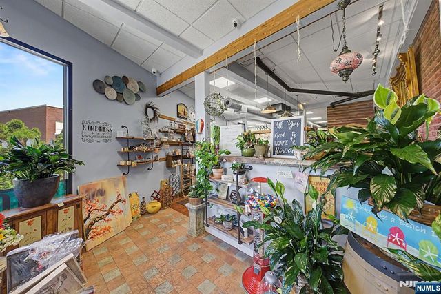 185 Madison Avenue D, New Milford, NJ 07646