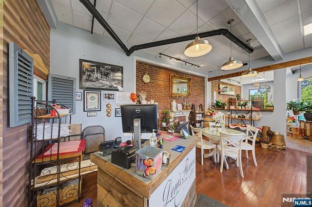 185 Madison Avenue D, New Milford, NJ 07646