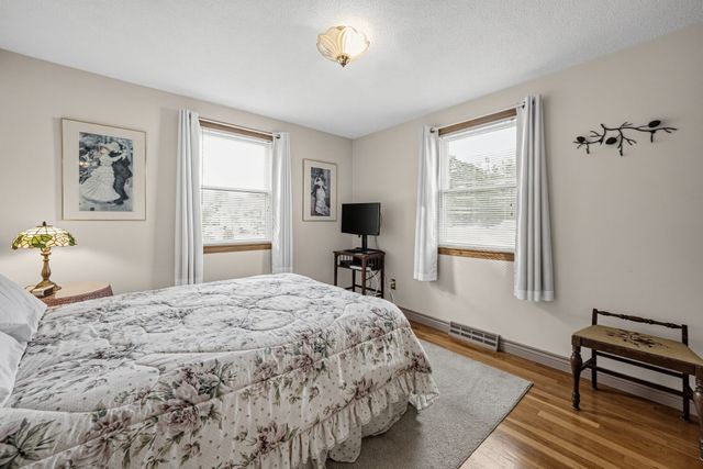 7 Phyllis Drive, Billerica, MA 01821