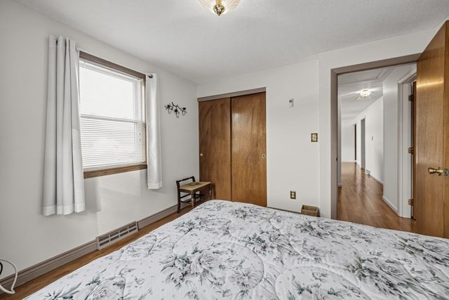 7 Phyllis Drive, Billerica, MA 01821