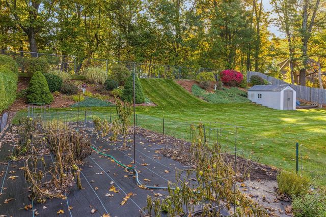7 Phyllis Drive, Billerica, MA 01821