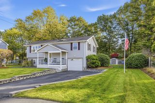 7 Phyllis Drive, Billerica, MA 01821