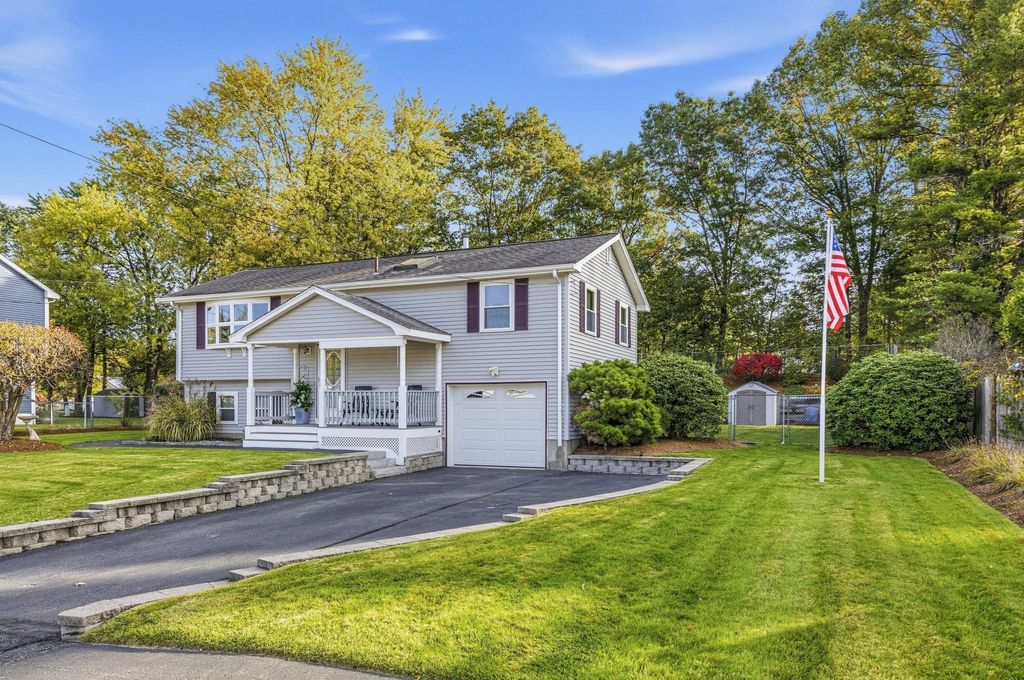 7 Phyllis Drive, Billerica, MA 01821
