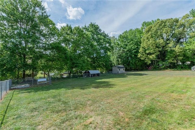 171 Millstone Drive, Lexington, NC 27295