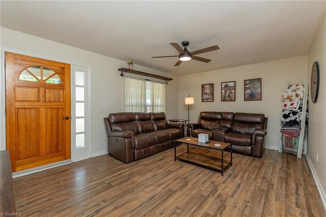 171 Millstone Drive, Lexington, NC 27295