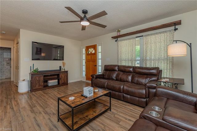 171 Millstone Drive, Lexington, NC 27295