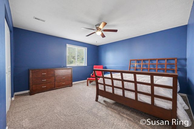 282 Vansen Drive, Tyrone Twp, MI 49330