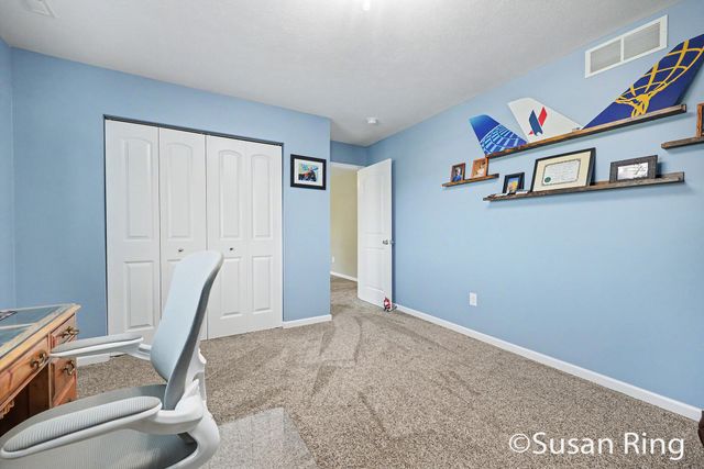 282 Vansen Drive, Tyrone Twp, MI 49330