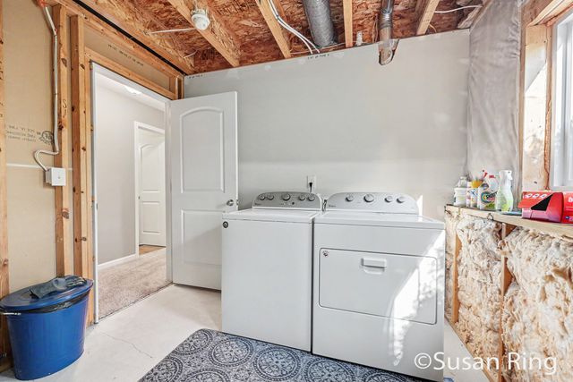 282 Vansen Drive, Tyrone Twp, MI 49330