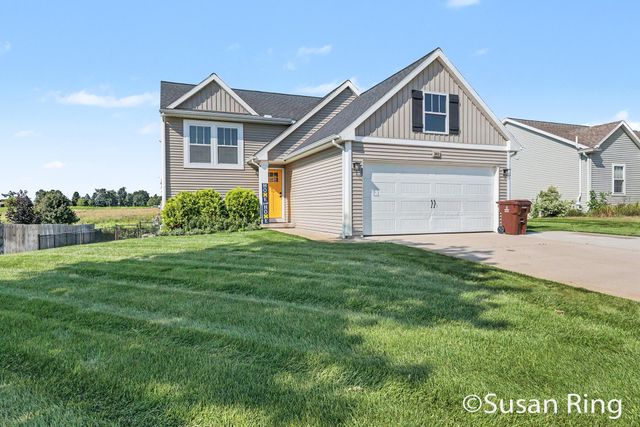 282 Vansen Drive, Tyrone Twp, MI 49330