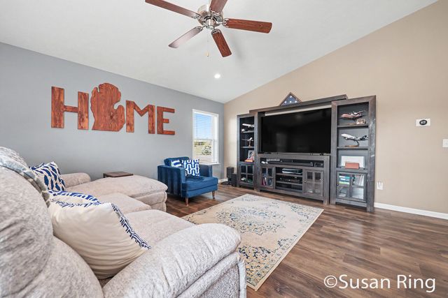 282 Vansen Drive, Tyrone Twp, MI 49330