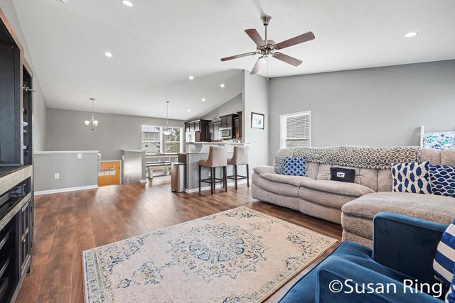 282 Vansen Drive, Tyrone Twp, MI 49330