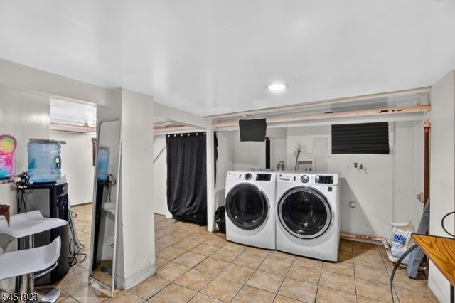 502 Burnside St, City Of Orange Twp., NJ 07050