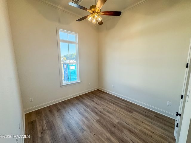 111 Porch View Dr, Lafayette, LA 70508