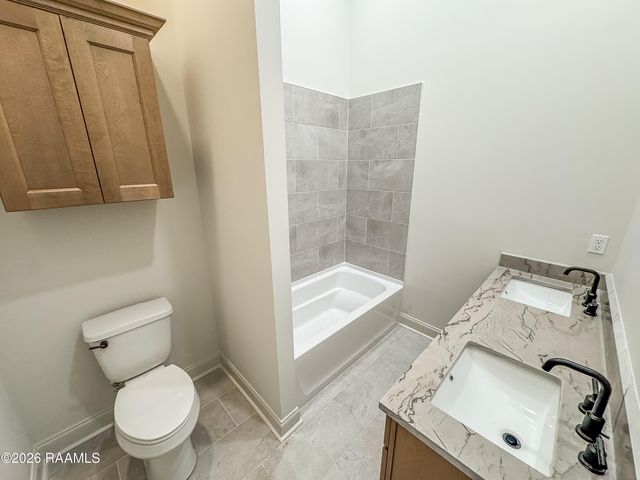 111 Porch View Dr, Lafayette, LA 70508