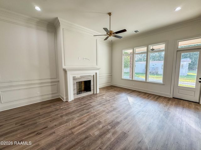 111 Porch View Dr, Lafayette, LA 70508