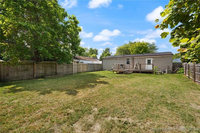 165 N 4th Street, Scottsburg, IN 47170