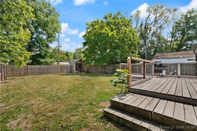 165 N 4th Street, Scottsburg, IN 47170