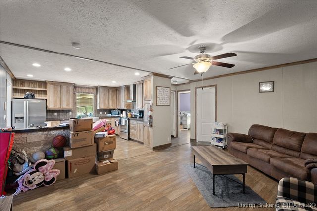 165 N 4th Street, Scottsburg, IN 47170