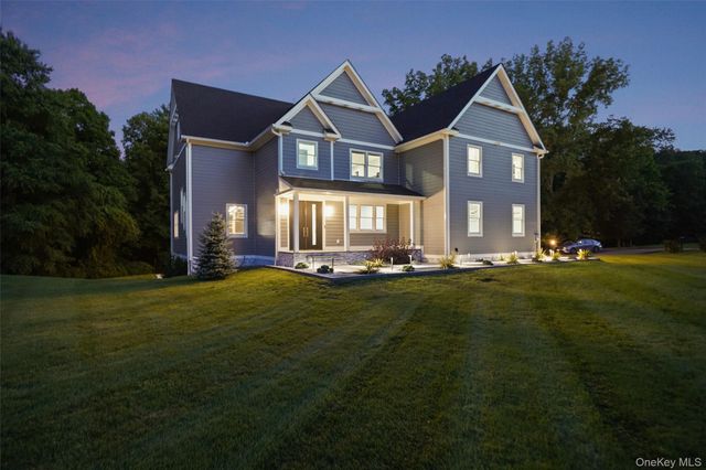 15 Somers Hills Road, Carmel, NY 10512