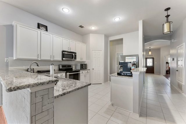 12537 Summerwood Drive, Fort Worth, TX 76028