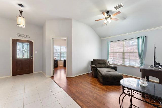 12537 Summerwood Drive, Fort Worth, TX 76028