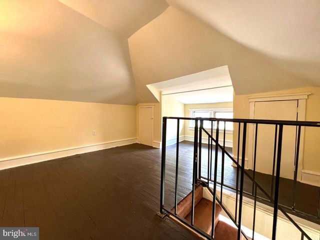 27 RANCOCAS AVE, Clementon, NJ 08021