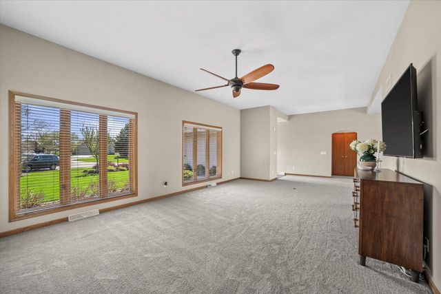209 Greenvalley DRIVE, Mount Pleasant, WI 53406