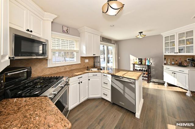 767 Koch Peak Avenue, Twp Of Washington, NJ 07676