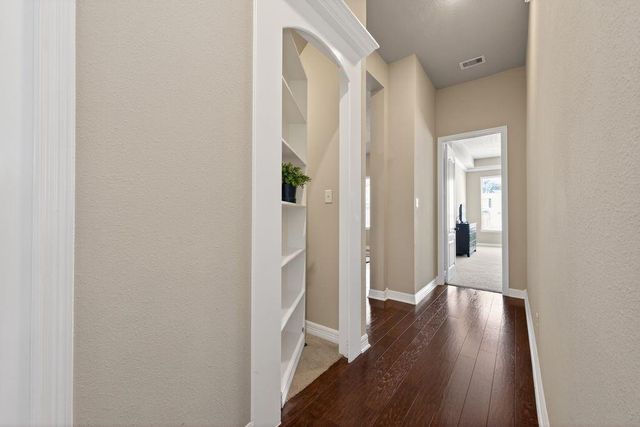 17215 Sages Ravine Drive, Humble, TX 77346