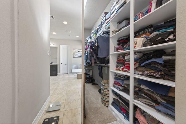 17215 Sages Ravine Drive, Humble, TX 77346