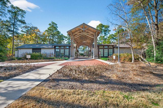 17215 Sages Ravine Drive, Humble, TX 77346