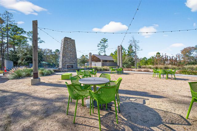 17215 Sages Ravine Drive, Humble, TX 77346