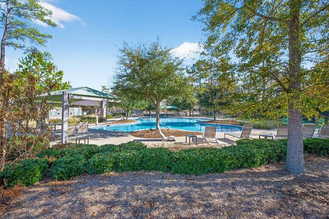 17215 Sages Ravine Drive, Humble, TX 77346