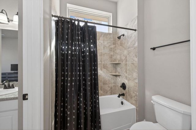 17215 Sages Ravine Drive, Humble, TX 77346