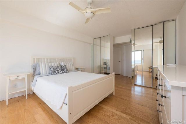 170 W Broadway 5E, Long Beach, NY 11561