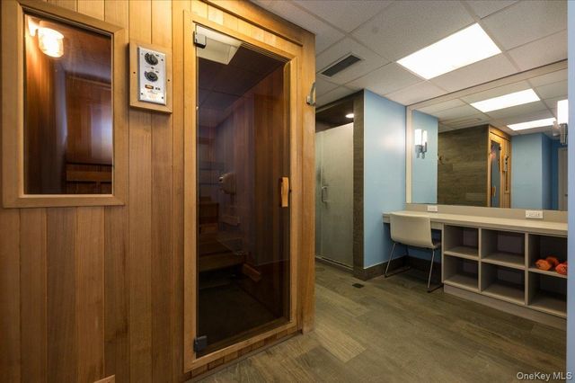 170 W Broadway 5E, Long Beach, NY 11561