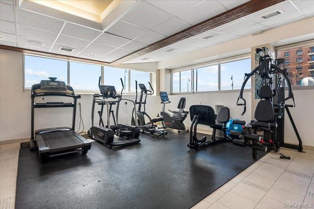 170 W Broadway 5E, Long Beach, NY 11561