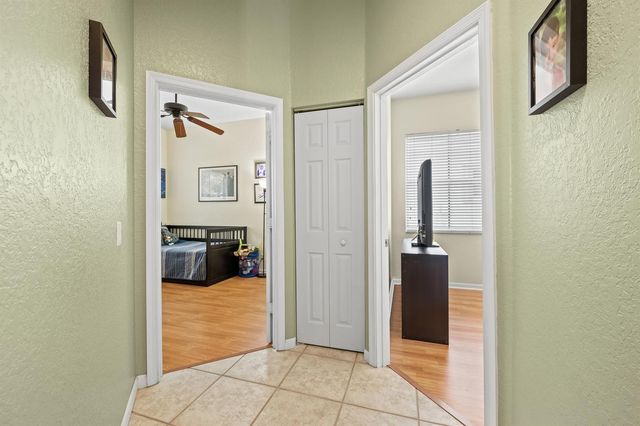 828 Vanda Terrace, Weston, FL 33327